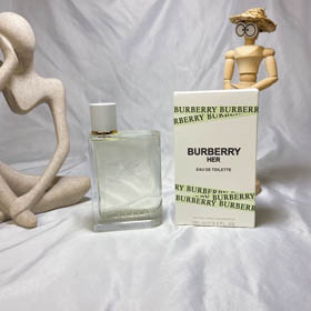 Burberry Fiori e la sua dolce dolce Eau de Parfum-3350  